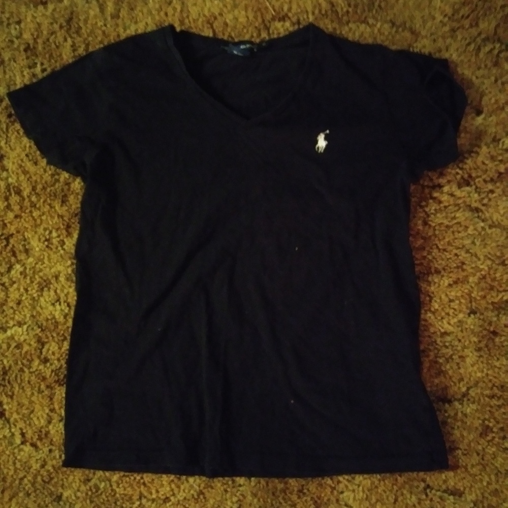 RALPH LAUREN V-NECK SHIRT SIZE MED